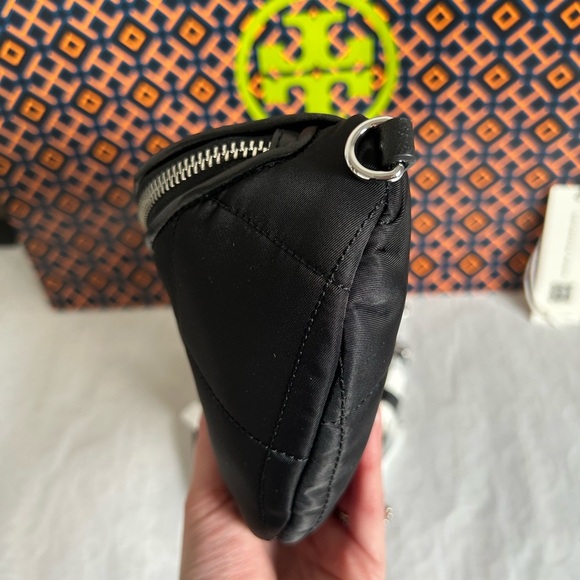 Tory Burch Willa Quilted Nylon Belt Bag Black Fanny Pack Crossbody Bag - Picture 4 of 11